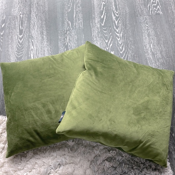 Amazon Bedding Avocado Green Throw Pillow Covers Square 2 X 20